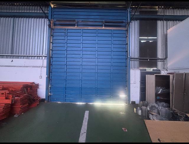 1,180M² WAREHOUSE TO LET IN BELLVILLE SOUTH